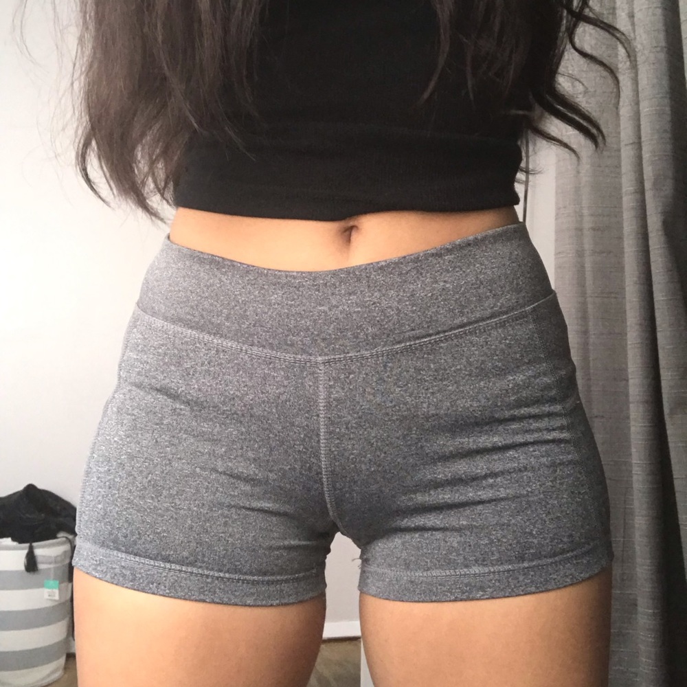 NWOT stretchy shorts